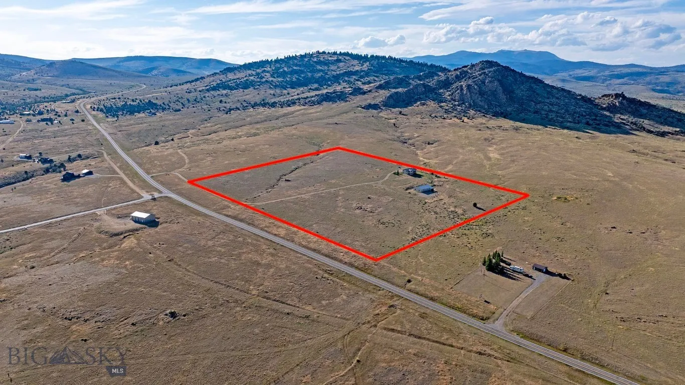 516 Mt Highway 287 W, Ennis, Montana 59729, Ennis, Montana 59729, 3 Bedrooms Bedrooms, ,2 BathroomsBathrooms,Residential,For Sale,516 Mt Highway 287 W, Ennis, Montana 59729,0,404597