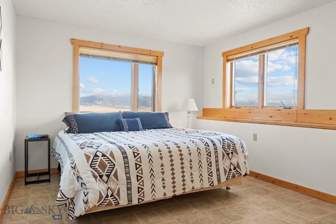 516 Mt Highway 287 W, Ennis, Montana 59729, Ennis, Montana 59729, 3 Bedrooms Bedrooms, ,2 BathroomsBathrooms,Residential,For Sale,516 Mt Highway 287 W, Ennis, Montana 59729,0,404597
