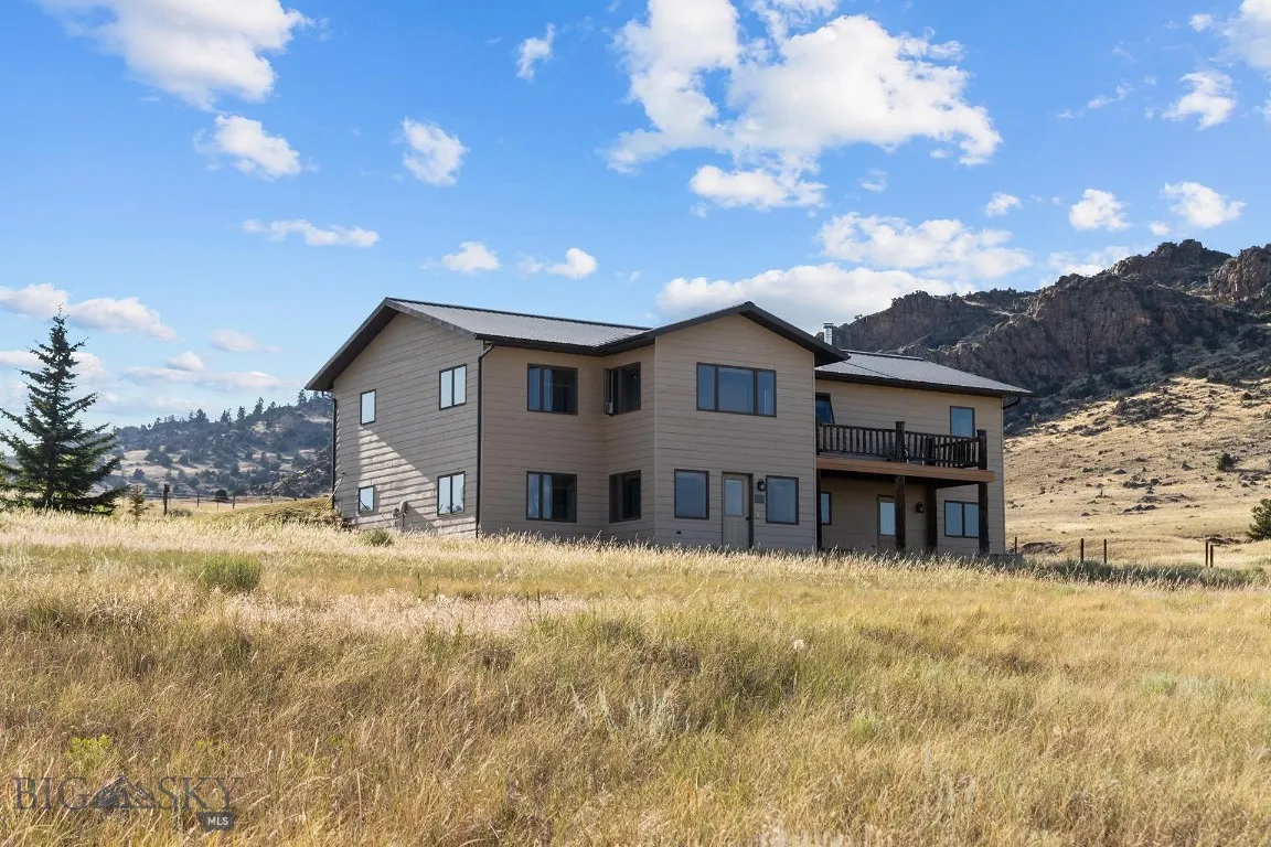 516 Mt Highway 287 W, Ennis, Montana 59729, Ennis, Montana 59729, 3 Bedrooms Bedrooms, ,2 BathroomsBathrooms,Residential,For Sale,516 Mt Highway 287 W, Ennis, Montana 59729,0,404597