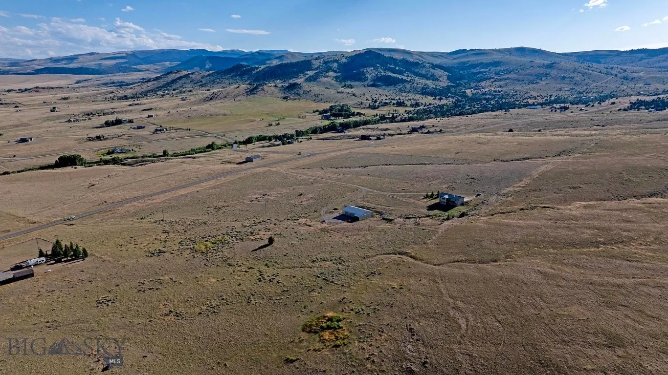516 Mt Highway 287 W, Ennis, Montana 59729, Ennis, Montana 59729, 3 Bedrooms Bedrooms, ,2 BathroomsBathrooms,Residential,For Sale,516 Mt Highway 287 W, Ennis, Montana 59729,0,404597