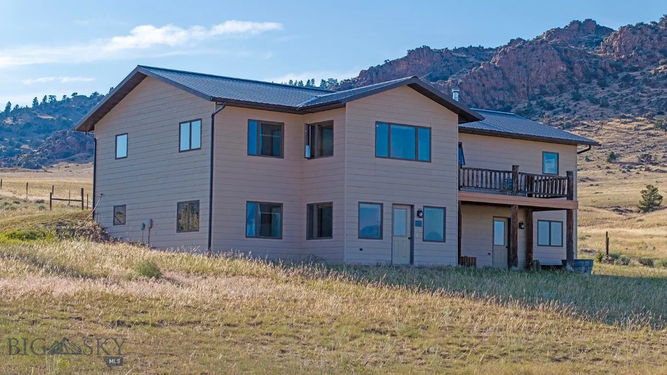 516 Mt Highway 287 W, Ennis, Montana 59729, Ennis, Montana 59729, 3 Bedrooms Bedrooms, ,2 BathroomsBathrooms,Residential,For Sale,516 Mt Highway 287 W, Ennis, Montana 59729,0,404597
