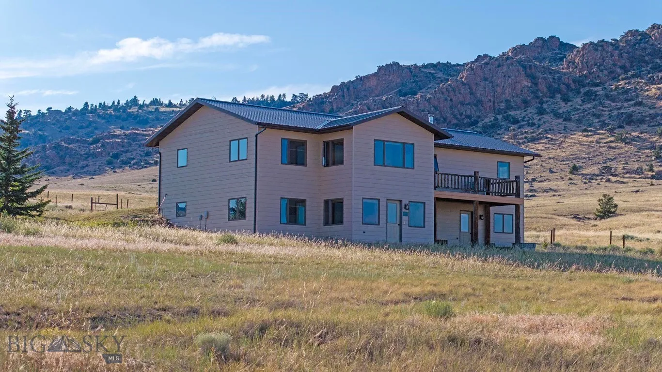 516 Mt Highway 287 W, Ennis, Montana 59729, Ennis, Montana 59729, 3 Bedrooms Bedrooms, ,2 BathroomsBathrooms,Residential,For Sale,516 Mt Highway 287 W, Ennis, Montana 59729,0,404597