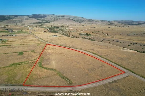 Lot 10 with Approximate Property Lines