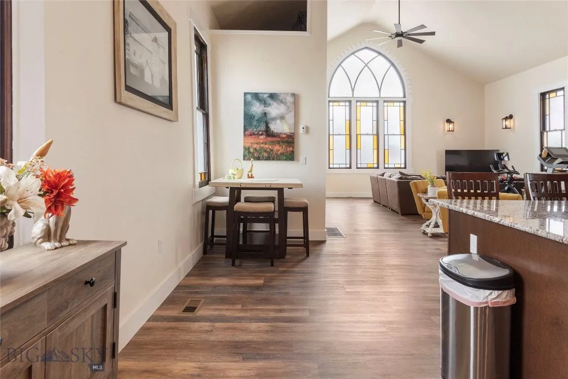 701 S Dakota Street, Butte, Montana 59701, Butte, Montana 59701, 2 Bedrooms Bedrooms, ,3 BathroomsBathrooms,Residential,For Sale,701 S Dakota Street, Butte, Montana 59701,0,404763