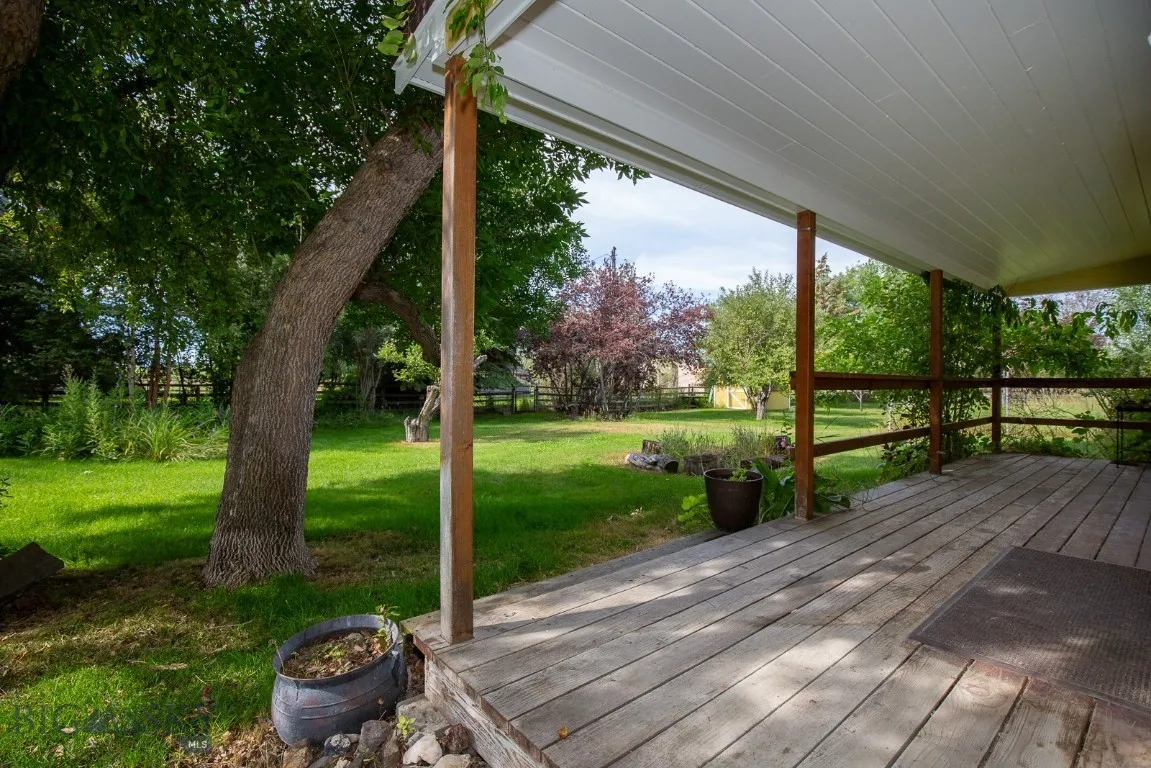 Guest House Covered Porch