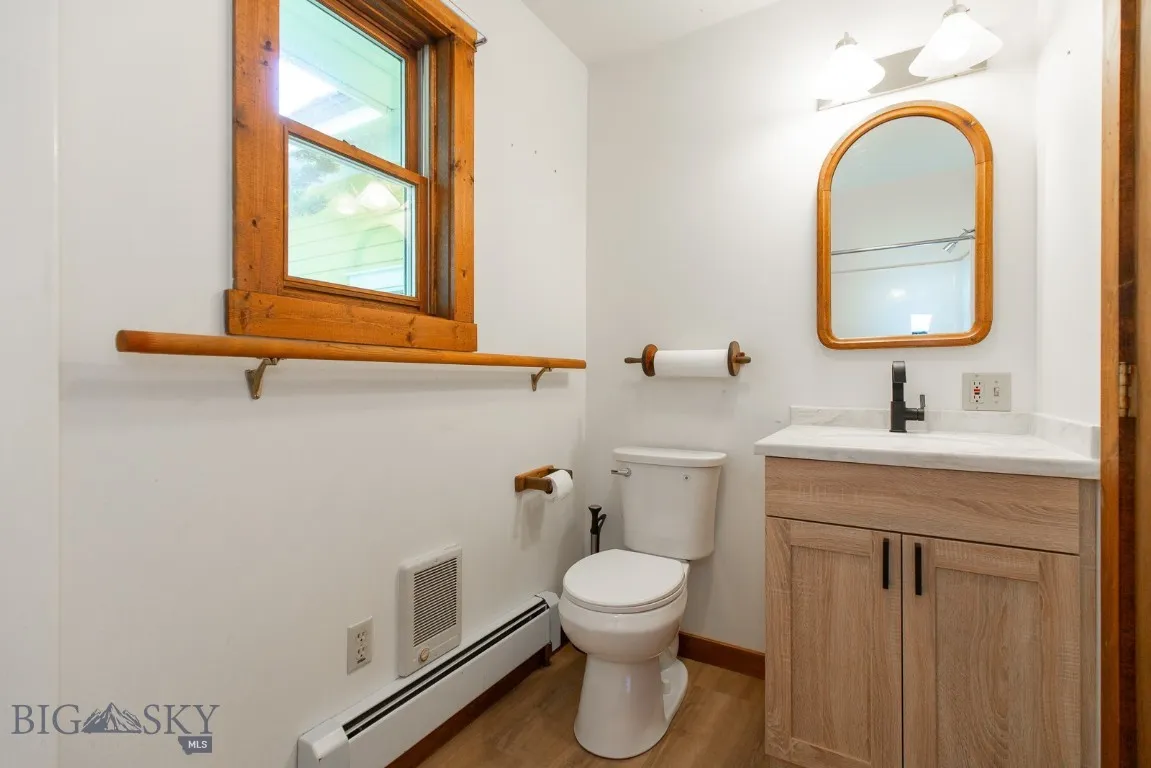 Guest House Bathroom