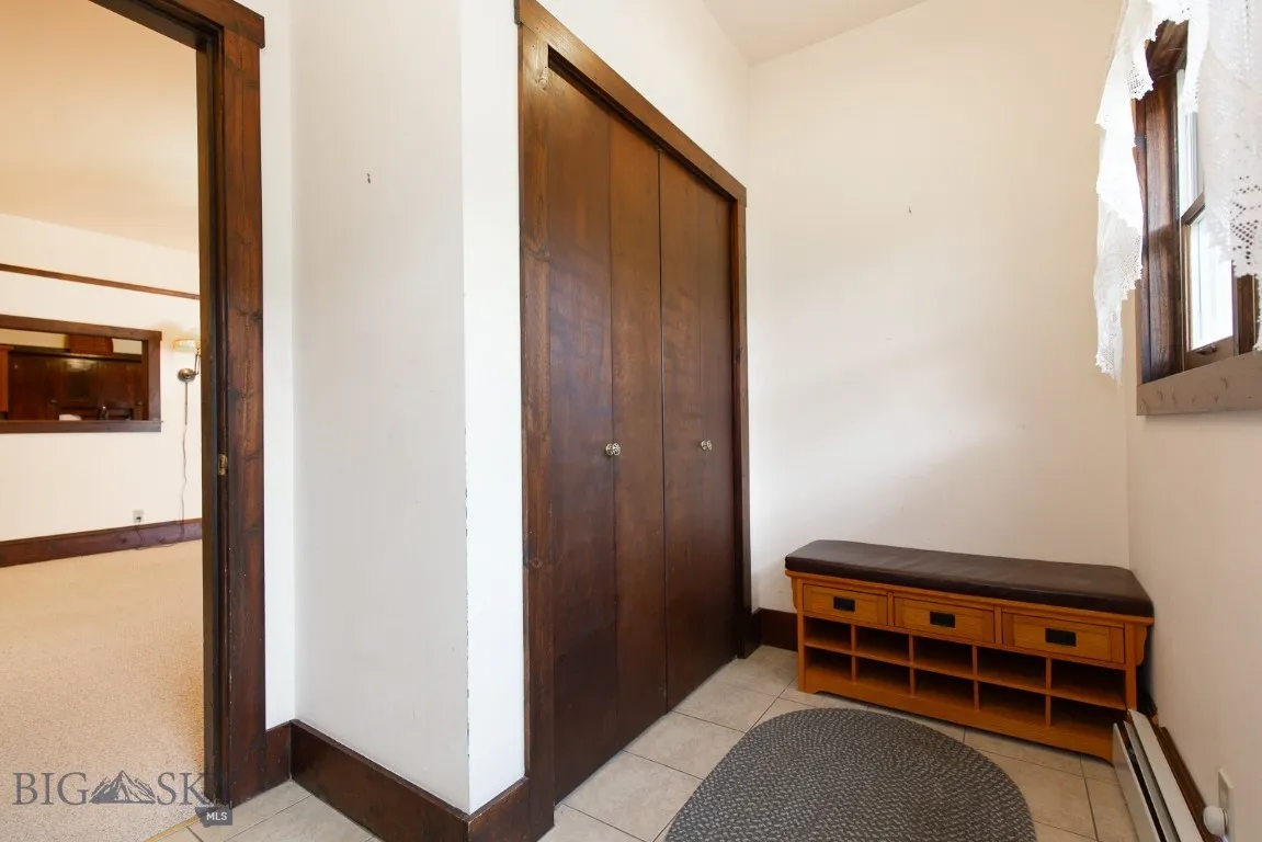 Back Mud Room to Back Deck