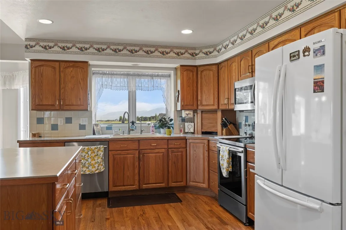 3849 Staffanson Road, Bozeman, Montana 59718, Bozeman, Montana 59718, 4 Bedrooms Bedrooms, ,3 BathroomsBathrooms,Land,For Sale,3849 Staffanson Road, Bozeman, Montana 59718,0,404780