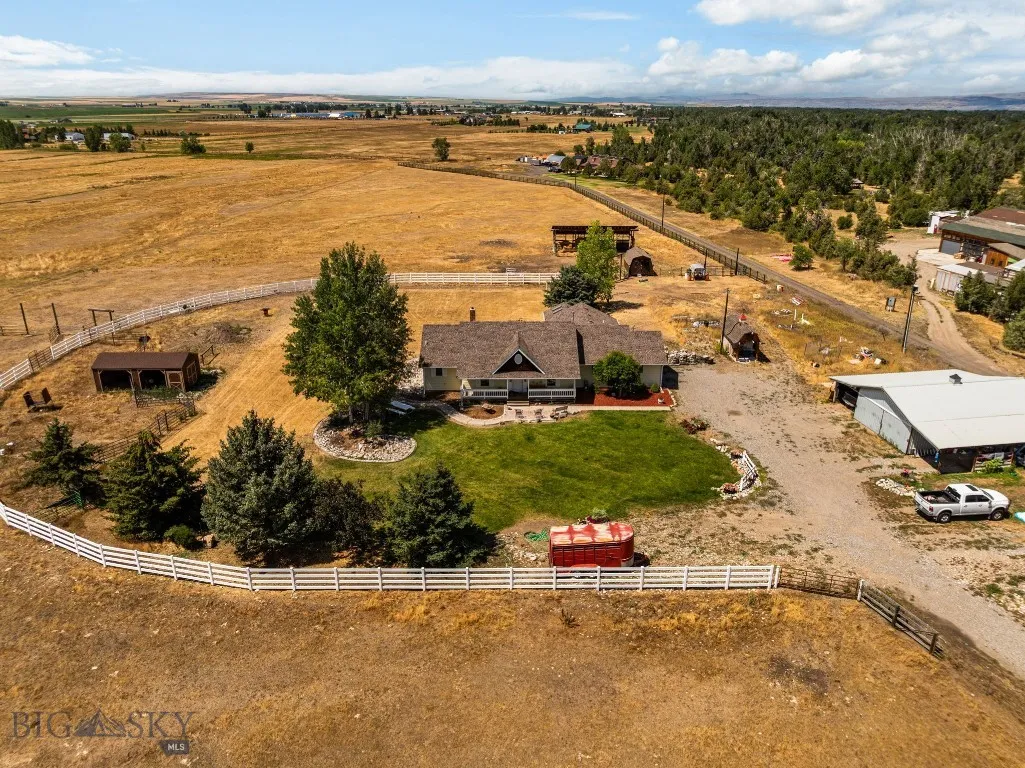 3455 Linney, Bozeman, Montana 59718, Bozeman, Montana 59718, 3 Bedrooms Bedrooms, ,2 BathroomsBathrooms,Residential,For Sale,3455 Linney, Bozeman, Montana 59718,0,404794