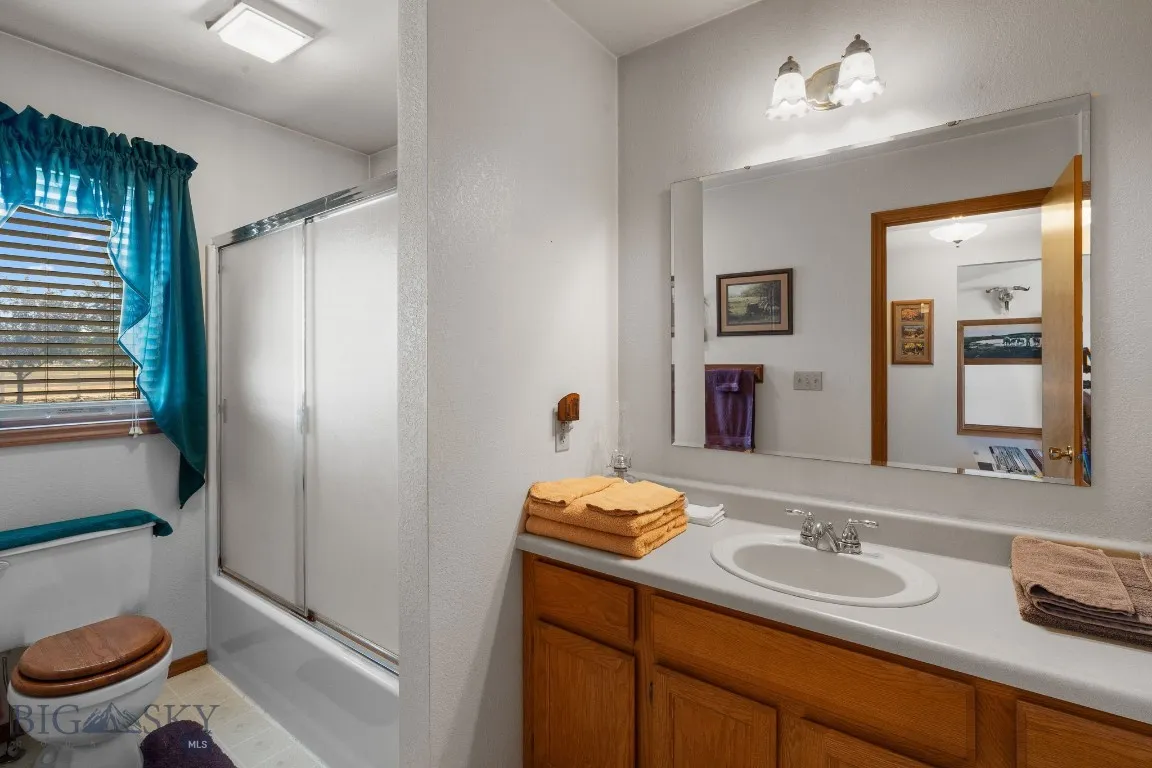 3455 Linney, Bozeman, Montana 59718, Bozeman, Montana 59718, 3 Bedrooms Bedrooms, ,2 BathroomsBathrooms,Residential,For Sale,3455 Linney, Bozeman, Montana 59718,0,404794