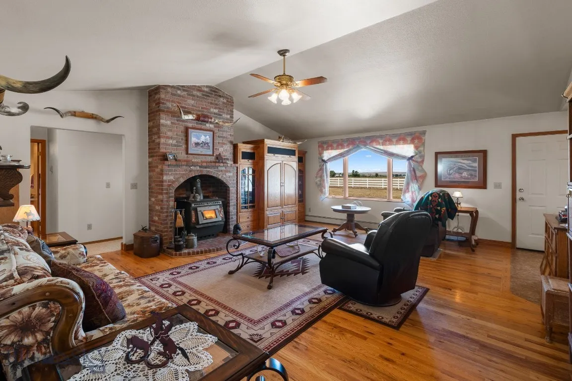 3455 Linney, Bozeman, Montana 59718, Bozeman, Montana 59718, 3 Bedrooms Bedrooms, ,2 BathroomsBathrooms,Residential,For Sale,3455 Linney, Bozeman, Montana 59718,0,404794