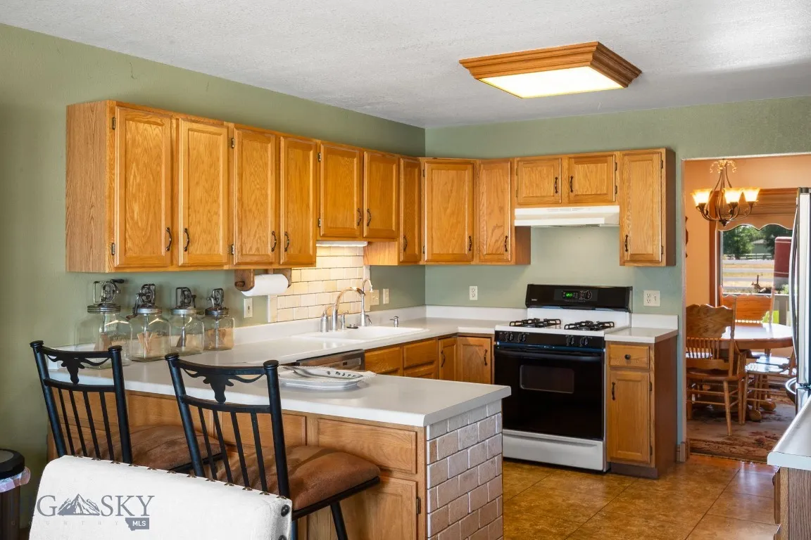 3455 Linney, Bozeman, Montana 59718, Bozeman, Montana 59718, 3 Bedrooms Bedrooms, ,2 BathroomsBathrooms,Residential,For Sale,3455 Linney, Bozeman, Montana 59718,0,404794