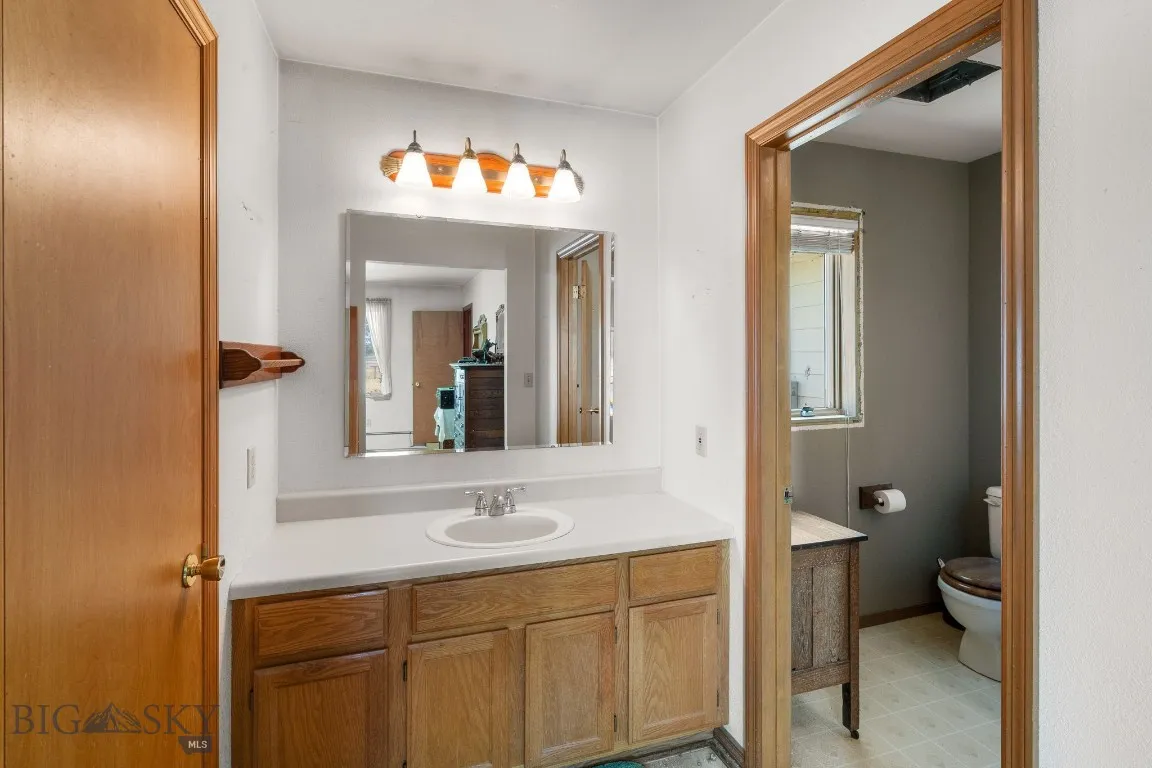 3455 Linney, Bozeman, Montana 59718, Bozeman, Montana 59718, 3 Bedrooms Bedrooms, ,2 BathroomsBathrooms,Residential,For Sale,3455 Linney, Bozeman, Montana 59718,0,404794