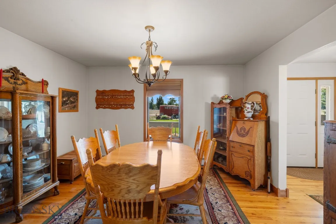 3455 Linney, Bozeman, Montana 59718, Bozeman, Montana 59718, 3 Bedrooms Bedrooms, ,2 BathroomsBathrooms,Residential,For Sale,3455 Linney, Bozeman, Montana 59718,0,404794