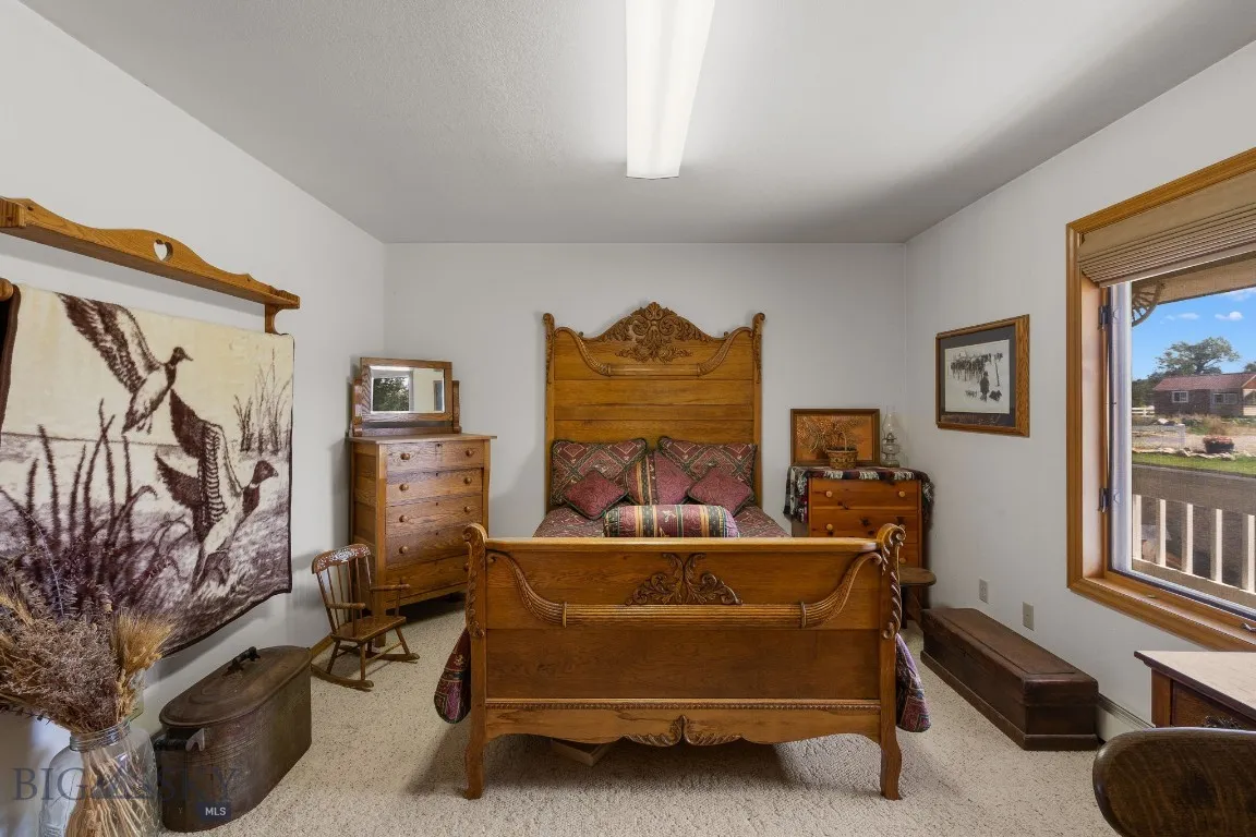 3455 Linney, Bozeman, Montana 59718, Bozeman, Montana 59718, 3 Bedrooms Bedrooms, ,2 BathroomsBathrooms,Residential,For Sale,3455 Linney, Bozeman, Montana 59718,0,404794