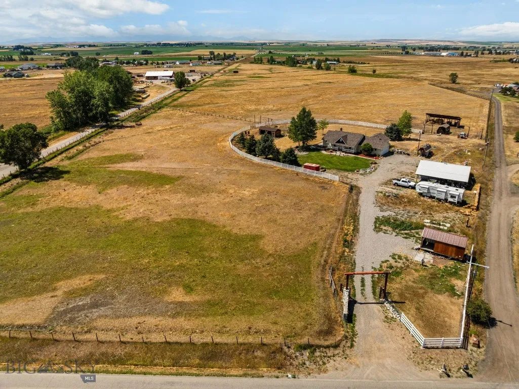 3455 Linney, Bozeman, Montana 59718, Bozeman, Montana 59718, 3 Bedrooms Bedrooms, ,2 BathroomsBathrooms,Residential,For Sale,3455 Linney, Bozeman, Montana 59718,0,404794