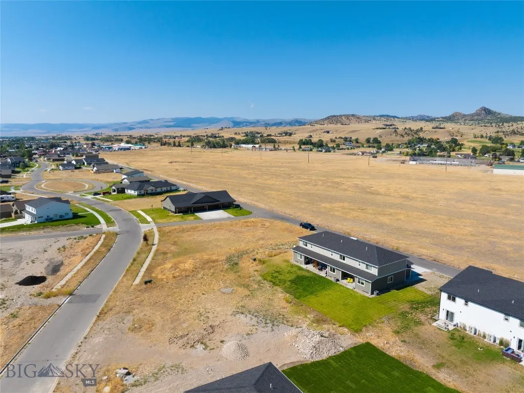 302 Vujo, Ennis, Montana 59729, Ennis, Montana 59729, ,Residential Income,For Sale,302 Vujo, Ennis, Montana 59729,0,404825