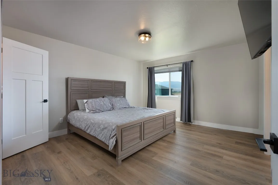 302 Vujo, Ennis, Montana 59729, Ennis, Montana 59729, ,Residential Income,For Sale,302 Vujo, Ennis, Montana 59729,0,404825