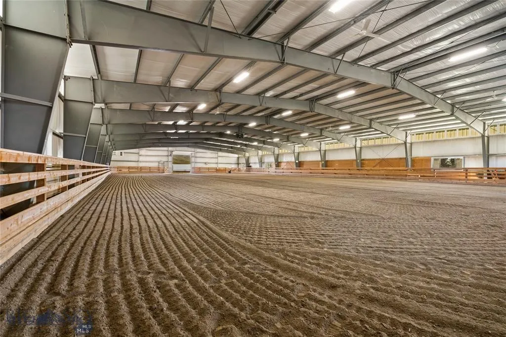 8555 Camp Creek Road, Manhattan, Montana 59741, Manhattan, Montana 59741, 5 Bedrooms Bedrooms, ,4 BathroomsBathrooms,Residential,For Sale,8555 Camp Creek Road, Manhattan, Montana 59741,0,404882