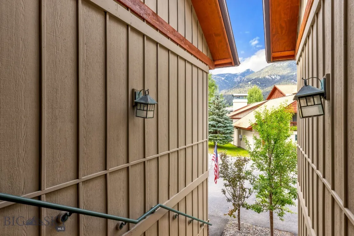 148 Crail Creek Court 631, Big Sky, Montana 59716, Big Sky, Montana 59716, 3 Bedrooms Bedrooms, ,2 BathroomsBathrooms,Residential,For Sale,148 Crail Creek Court 631, Big Sky, Montana 59716,0,404622