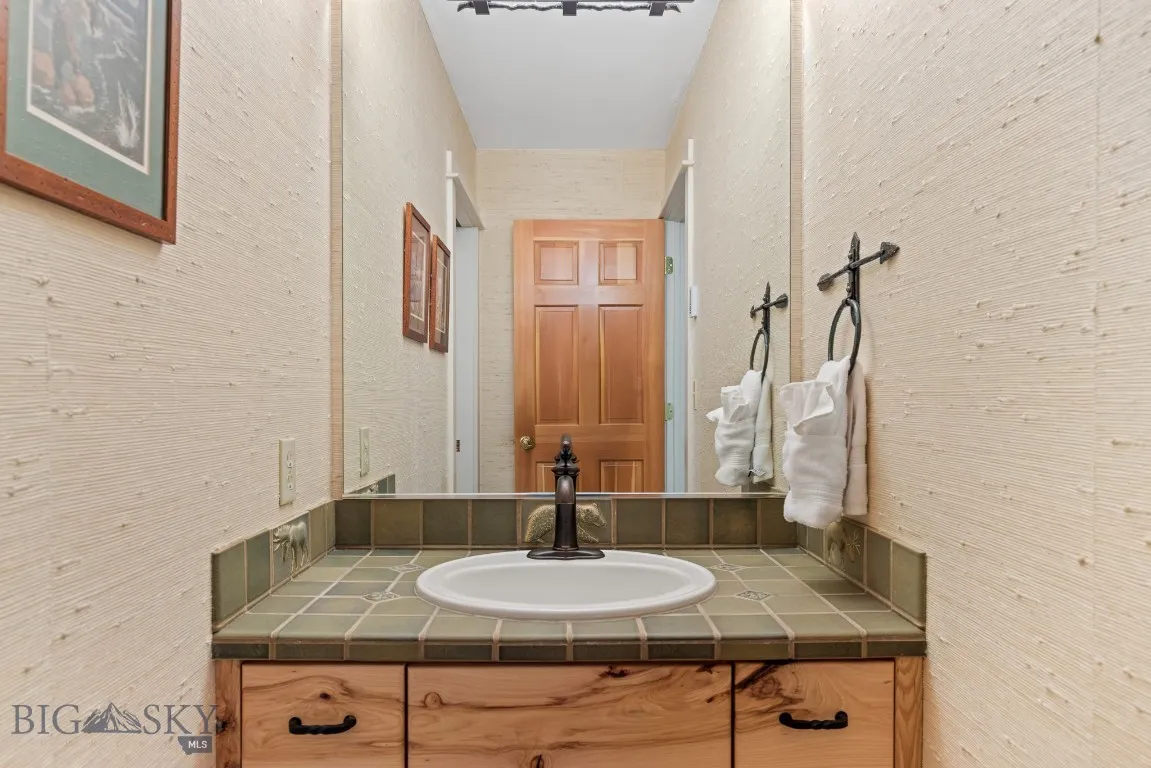 148 Crail Creek Court 631, Big Sky, Montana 59716, Big Sky, Montana 59716, 3 Bedrooms Bedrooms, ,2 BathroomsBathrooms,Residential,For Sale,148 Crail Creek Court 631, Big Sky, Montana 59716,0,404622