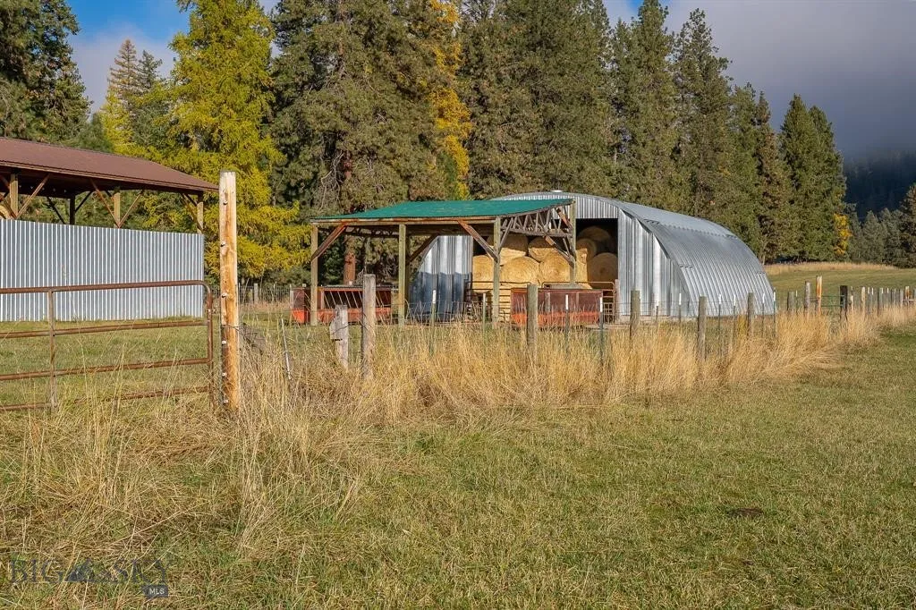 4 Courtier, Thompson Falls, Montana 59873, Thompson Falls, Montana 59873, 3 Bedrooms Bedrooms, ,2 BathroomsBathrooms,Residential,For Sale,4 Courtier, Thompson Falls, Montana 59873,0,404738