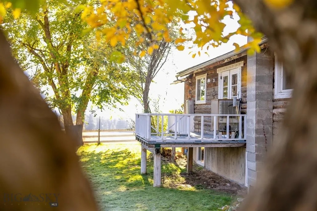 4 Courtier, Thompson Falls, Montana 59873, Thompson Falls, Montana 59873, 3 Bedrooms Bedrooms, ,2 BathroomsBathrooms,Residential,For Sale,4 Courtier, Thompson Falls, Montana 59873,0,404738