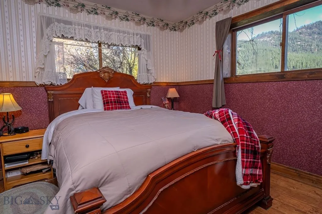 4 Courtier, Thompson Falls, Montana 59873, Thompson Falls, Montana 59873, 3 Bedrooms Bedrooms, ,2 BathroomsBathrooms,Residential,For Sale,4 Courtier, Thompson Falls, Montana 59873,0,404738