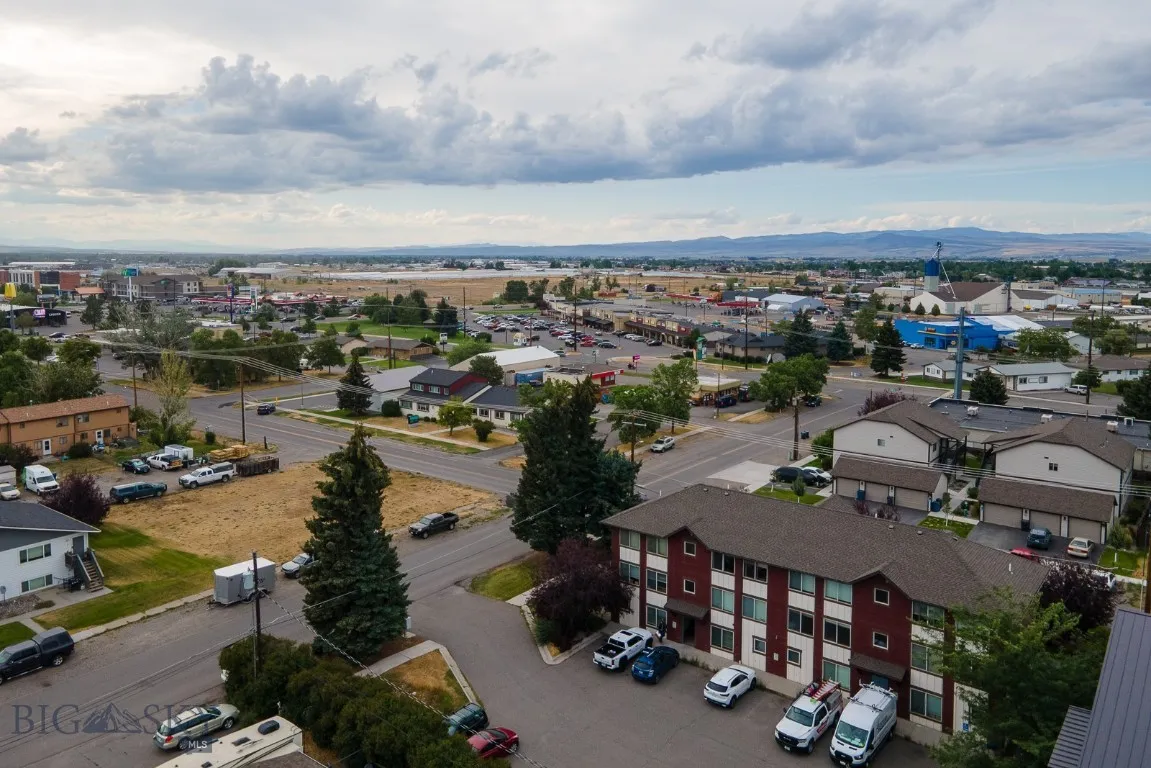 602 Nevada Street 1, Belgrade, Montana 59714, Belgrade, Montana 59714, 3 Bedrooms Bedrooms, ,1 BathroomBathrooms,Residential,For Sale,602 Nevada Street 1, Belgrade, Montana 59714,0,405025