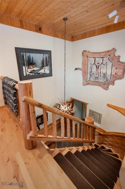 Upstairs to the Main Level