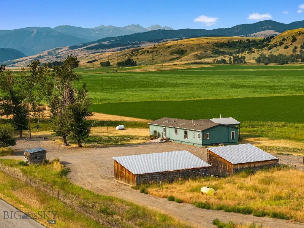 2221 Gateway South Road, Gallatin Gateway, Montana, Gallatin Gateway, Montana 59730, 2 Bedrooms Bedrooms, ,2 BathroomsBathrooms,Land,For Sale,2221 Gateway South Road, Gallatin Gateway, Montana,0,405088