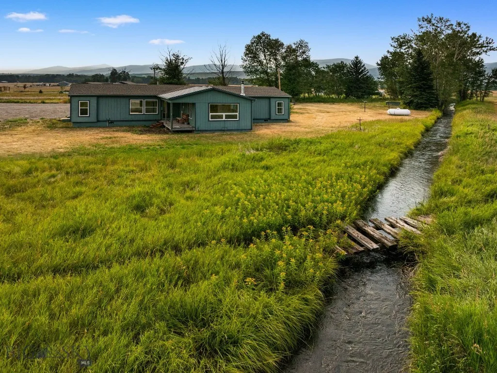 2221 Gateway South Road, Gallatin Gateway, Montana, Gallatin Gateway, Montana 59730, 2 Bedrooms Bedrooms, ,2 BathroomsBathrooms,Land,For Sale,2221 Gateway South Road, Gallatin Gateway, Montana,0,405088