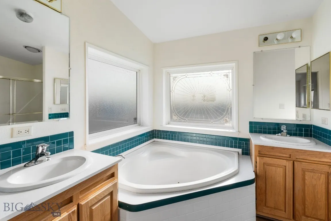 2221 Gateway South Road, Gallatin Gateway, Montana, Gallatin Gateway, Montana 59730, 2 Bedrooms Bedrooms, ,2 BathroomsBathrooms,Land,For Sale,2221 Gateway South Road, Gallatin Gateway, Montana,0,405088