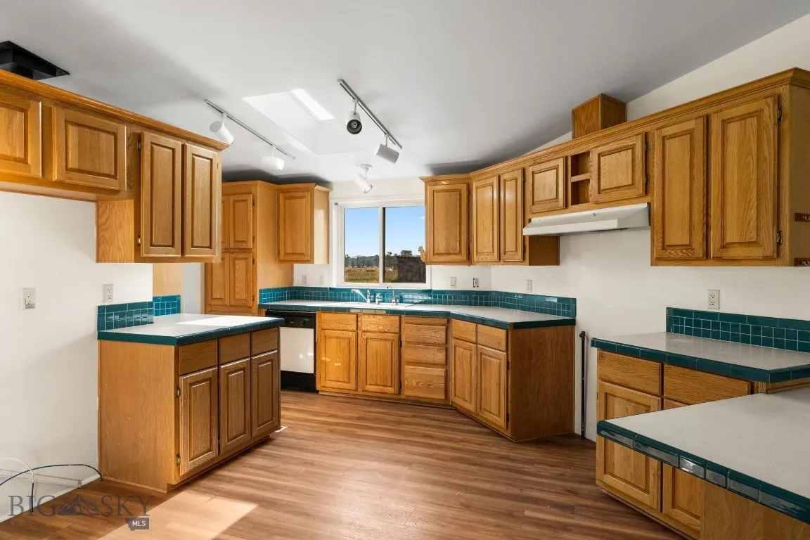 2221 Gateway South Road, Gallatin Gateway, Montana, Gallatin Gateway, Montana 59730, 2 Bedrooms Bedrooms, ,2 BathroomsBathrooms,Land,For Sale,2221 Gateway South Road, Gallatin Gateway, Montana,0,405088