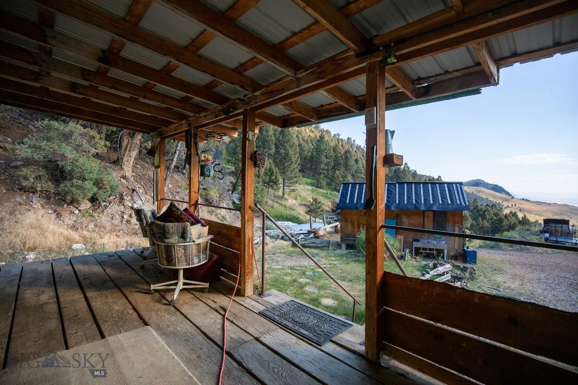 Guest Cabin Front Porch