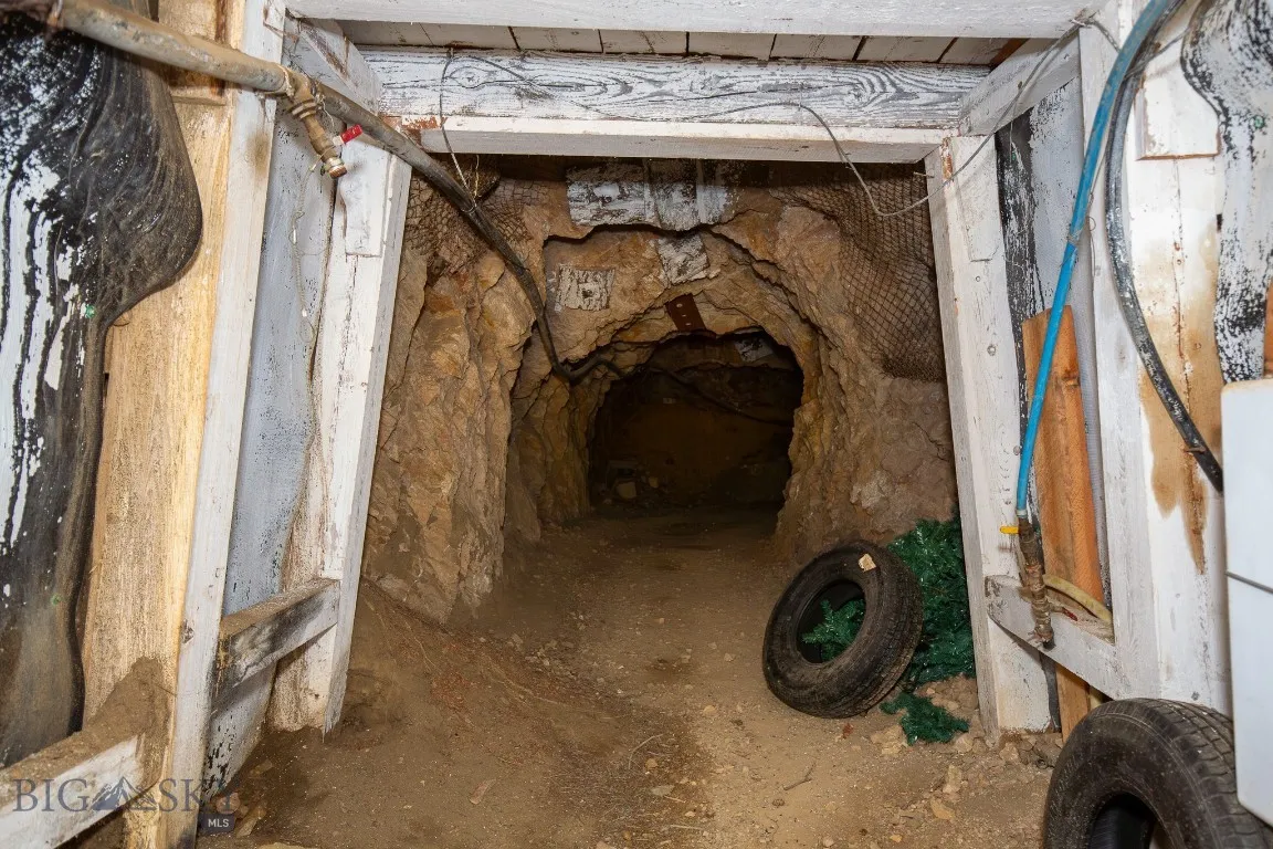 Fairview Mine