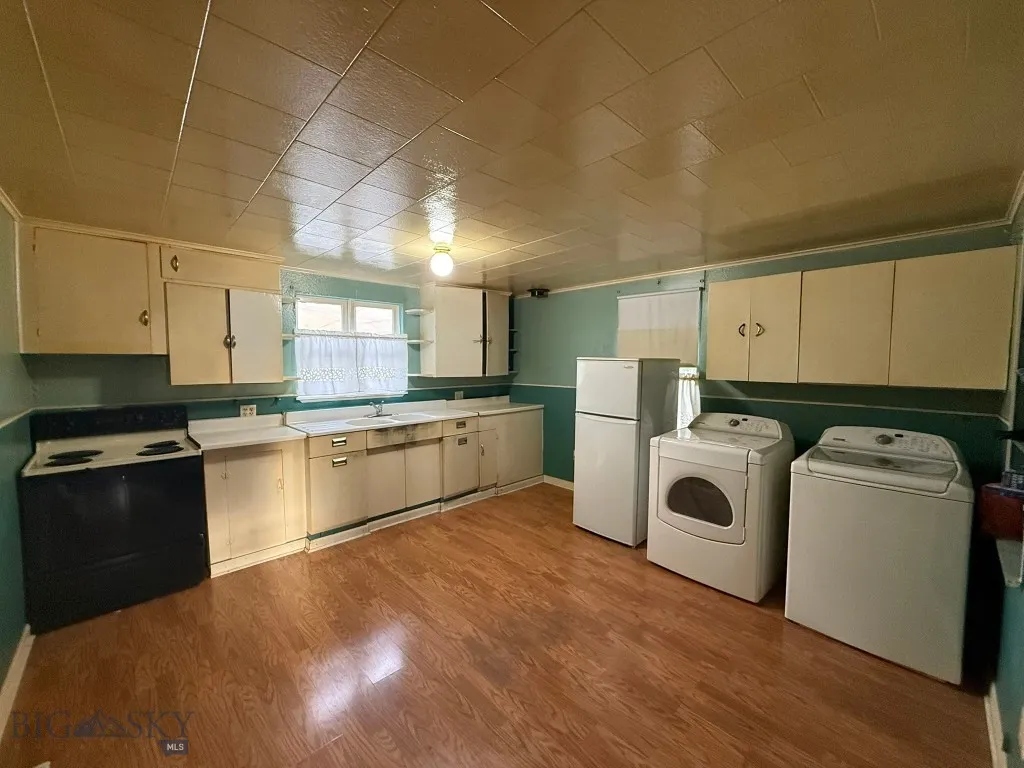 3320 Busch, Butte, Montana 59701, Butte, Montana 59701, ,Commercial Sale,For Sale,3320 Busch, Butte, Montana 59701,0,405145