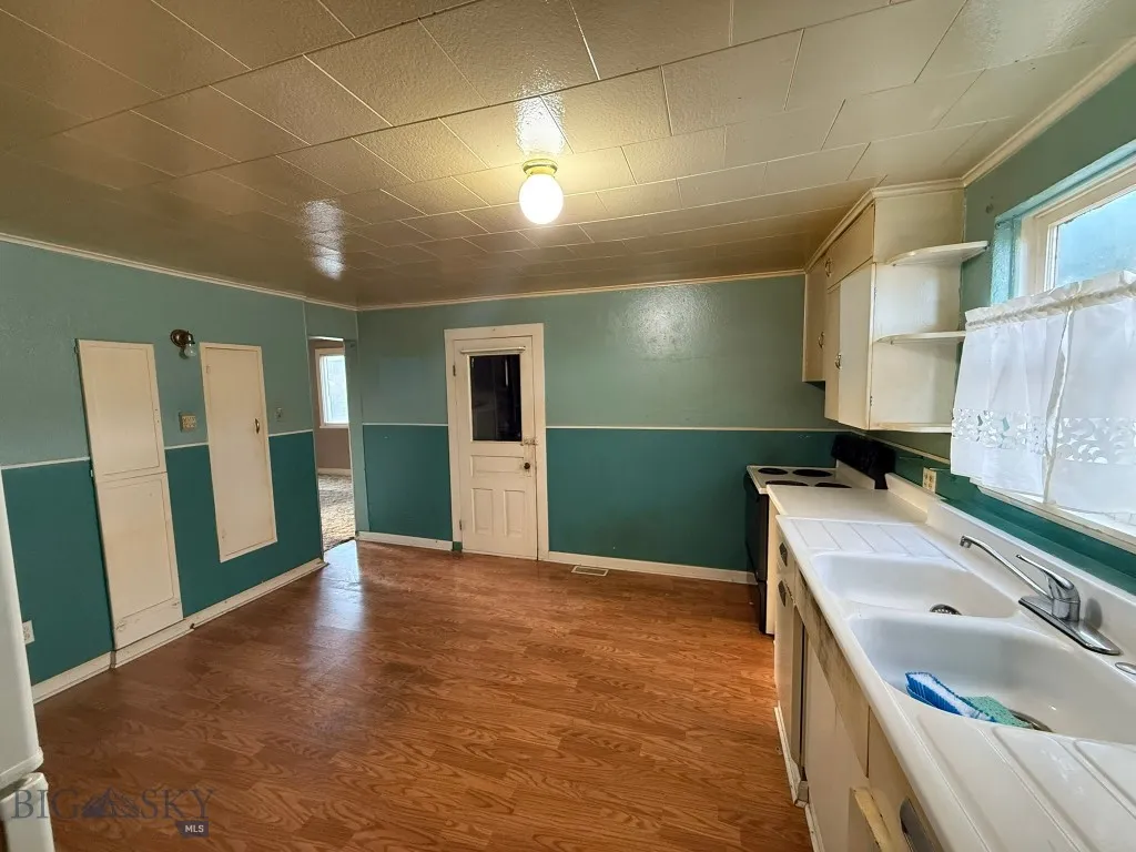 3320 Busch, Butte, Montana 59701, Butte, Montana 59701, ,Commercial Sale,For Sale,3320 Busch, Butte, Montana 59701,0,405145