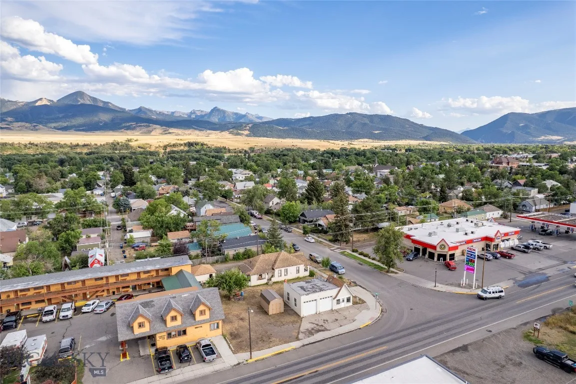 804 E Park Street, Livingston, Montana 59047, Livingston, Montana 59047, ,Commercial Sale,For Sale,804 E Park Street, Livingston, Montana 59047,0,405171