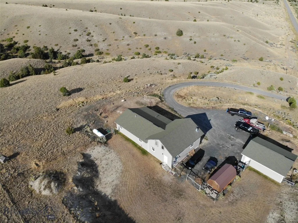 842 Mt Highway 2 W, Whitehall, Montana 59759, Whitehall, Montana 59759, 3 Bedrooms Bedrooms, ,2 BathroomsBathrooms,Residential,For Sale,842 Mt Highway 2 W, Whitehall, Montana 59759,0,405176