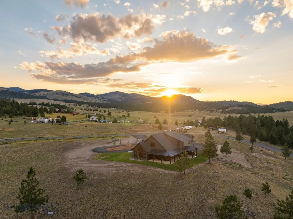 21 Mansfield Loop, Clancy, Montana 59634, Clancy, Montana 59634, 5 Bedrooms Bedrooms, ,3 BathroomsBathrooms,Residential,For Sale,21 Mansfield Loop, Clancy, Montana 59634,0,405221