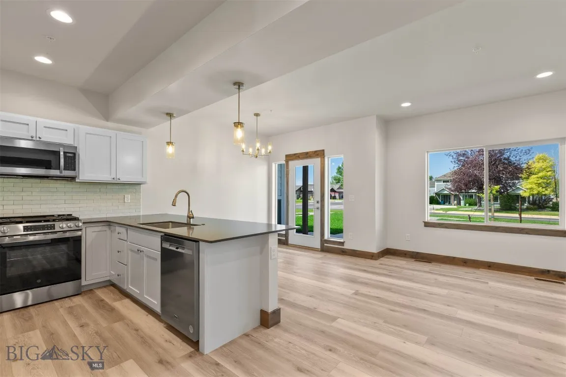 1051 Baxter Creek Way B, Bozeman, Montana 59718, Bozeman, Montana 59718, 3 Bedrooms Bedrooms, ,1 BathroomBathrooms,Residential,For Sale,1051 Baxter Creek Way B, Bozeman, Montana 59718,0,398749