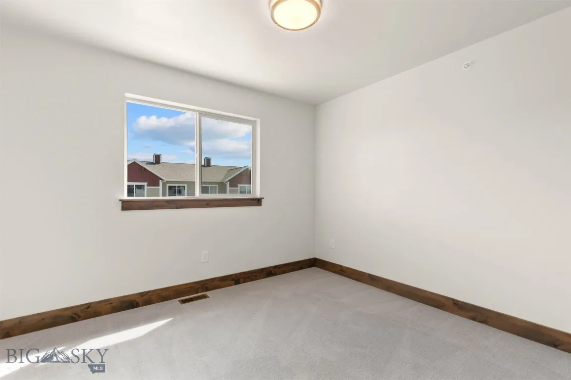 1051 Baxter Creek Way B, Bozeman, Montana 59718, Bozeman, Montana 59718, 3 Bedrooms Bedrooms, ,1 BathroomBathrooms,Residential,For Sale,1051 Baxter Creek Way B, Bozeman, Montana 59718,0,398749