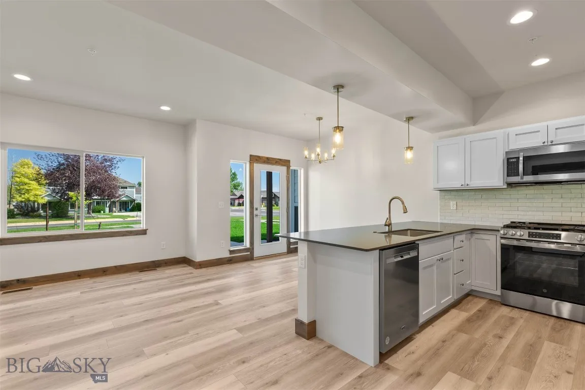 1051 Baxter Creek Way D, Bozeman, Montana 59718, Bozeman, Montana 59718, 3 Bedrooms Bedrooms, ,1 BathroomBathrooms,Residential,For Sale,1051 Baxter Creek Way D, Bozeman, Montana 59718,0,405159