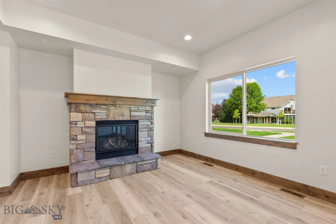 1051 Baxter Creek Way D, Bozeman, Montana 59718, Bozeman, Montana 59718, 3 Bedrooms Bedrooms, ,1 BathroomBathrooms,Residential,For Sale,1051 Baxter Creek Way D, Bozeman, Montana 59718,0,405159
