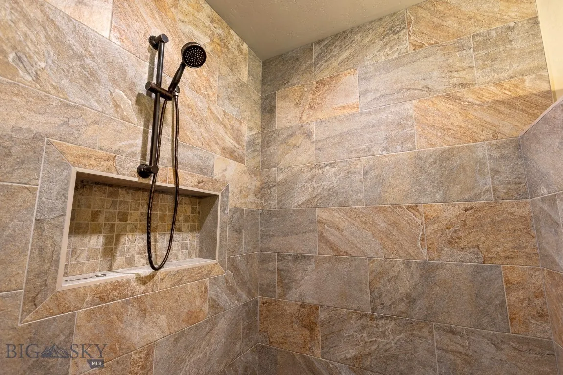 38 Heather Lane, Livingston, Montana 59047, Livingston, Montana 59047, 3 Bedrooms Bedrooms, ,2 BathroomsBathrooms,Residential,For Sale,38 Heather Lane, Livingston, Montana 59047,0,405244