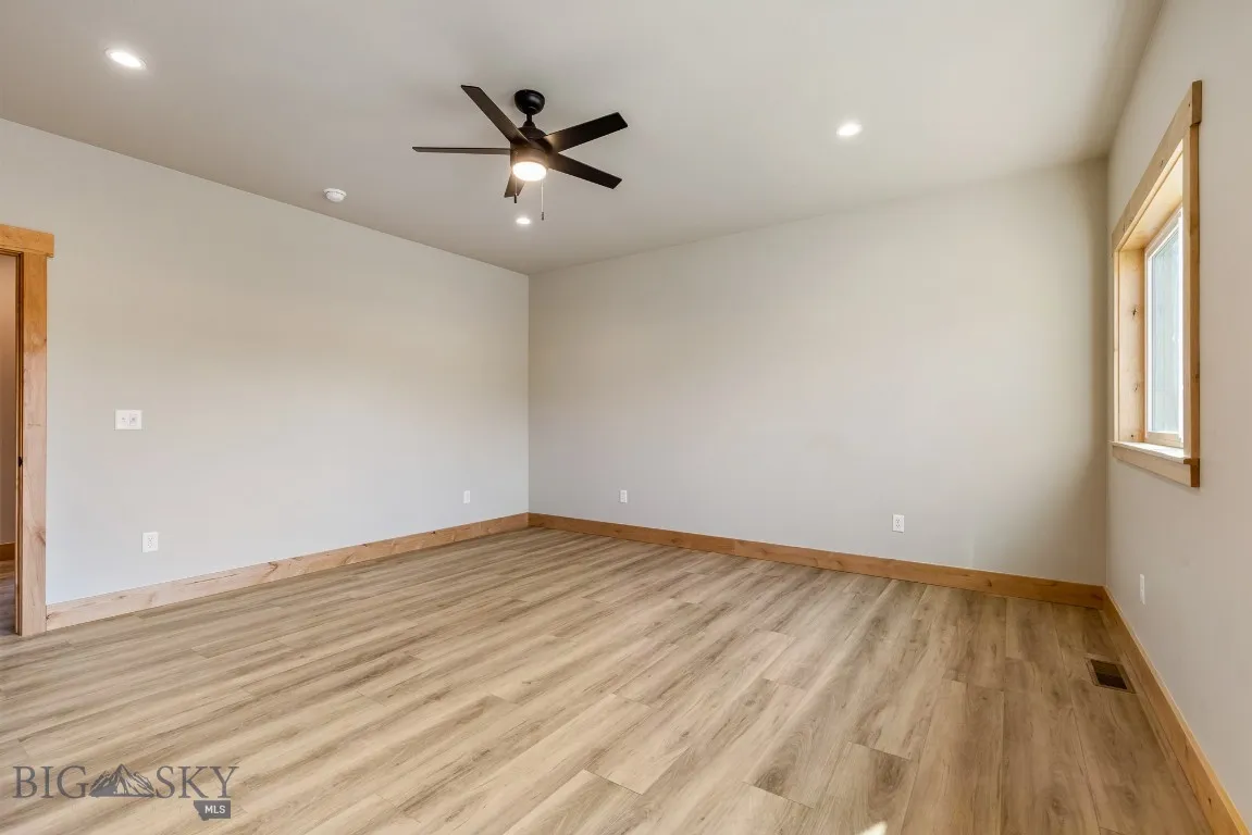 38 Heather Lane, Livingston, Montana 59047, Livingston, Montana 59047, 3 Bedrooms Bedrooms, ,2 BathroomsBathrooms,Residential,For Sale,38 Heather Lane, Livingston, Montana 59047,0,405244