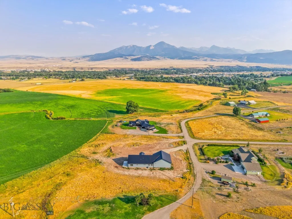 38 Heather Lane, Livingston, Montana 59047, Livingston, Montana 59047, 3 Bedrooms Bedrooms, ,2 BathroomsBathrooms,Residential,For Sale,38 Heather Lane, Livingston, Montana 59047,0,405244