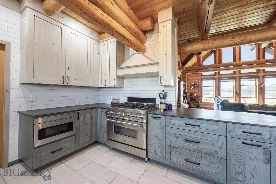 1000 Bates Road, Manhattan, Montana 59741, Manhattan, Montana 59741, 5 Bedrooms Bedrooms, ,3 BathroomsBathrooms,Residential,For Sale,1000 Bates Road, Manhattan, Montana 59741,0,405153