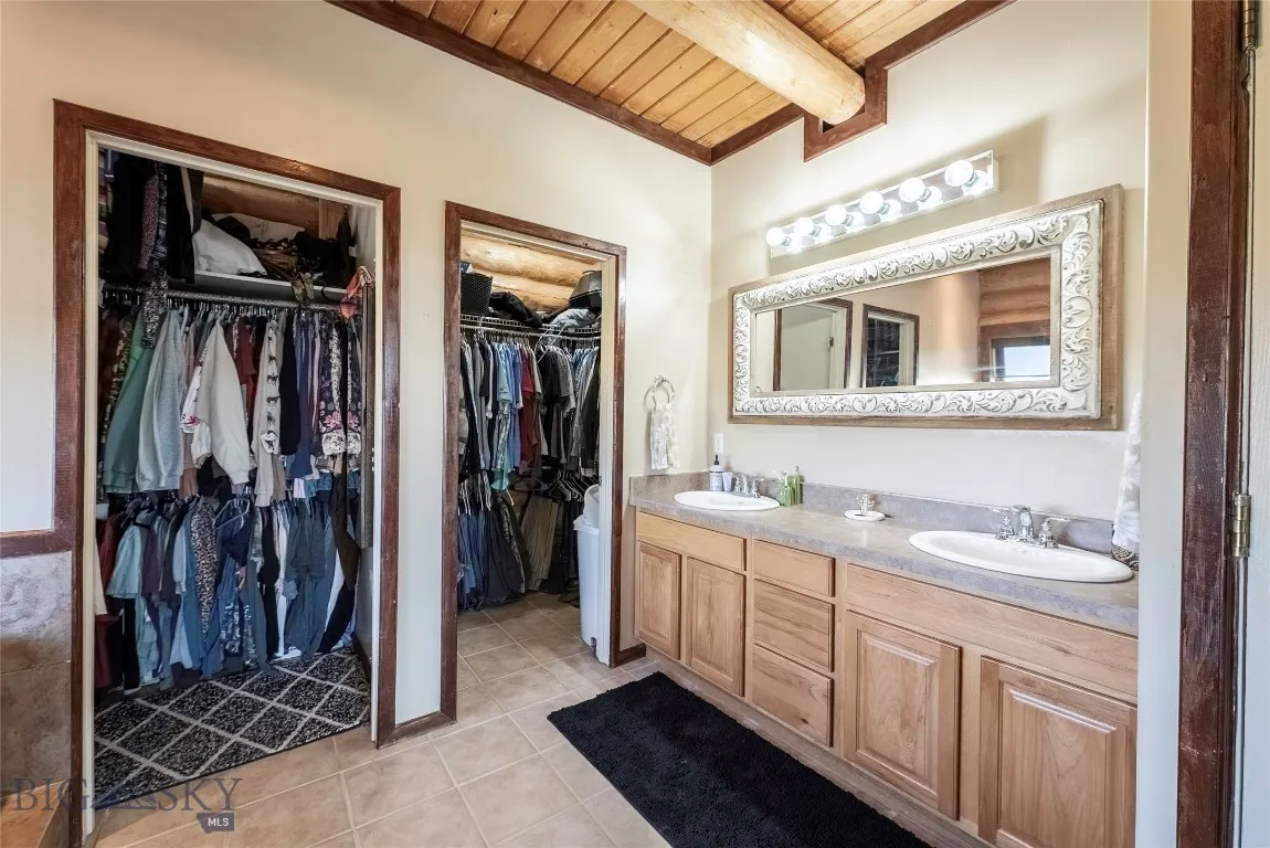 1000 Bates Road, Manhattan, Montana 59741, Manhattan, Montana 59741, 5 Bedrooms Bedrooms, ,3 BathroomsBathrooms,Residential,For Sale,1000 Bates Road, Manhattan, Montana 59741,0,405153